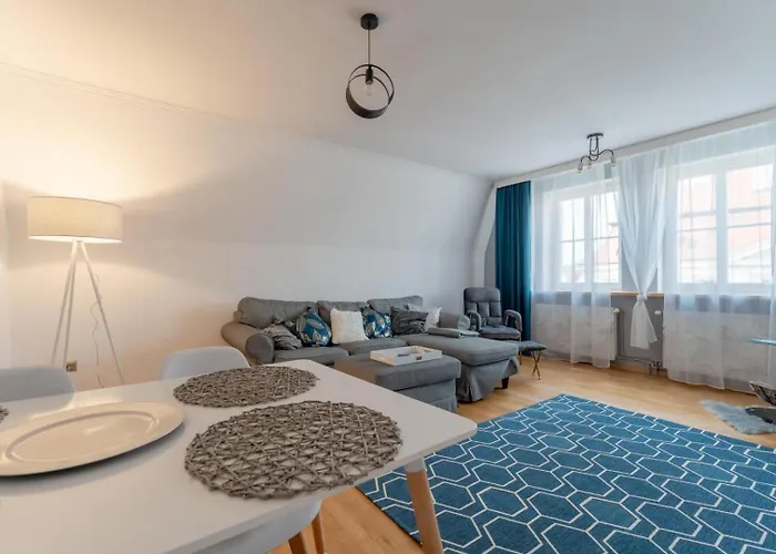 Ratuszlove - 2 Osobne Sypialnie, Z Widokiem Na Ratusz - By Spaceapart